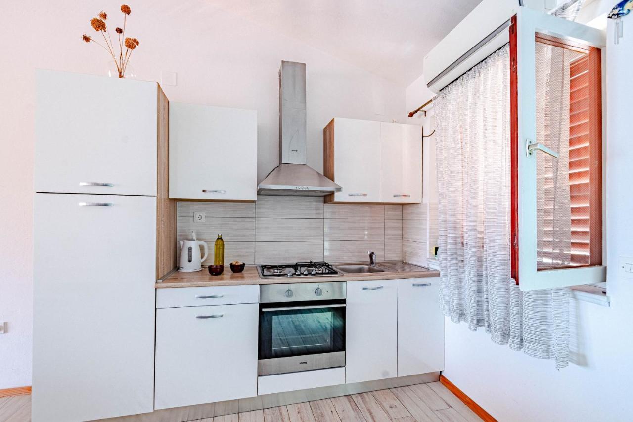 Apartmani Zalaz Sunca Blato  Екстер'єр фото